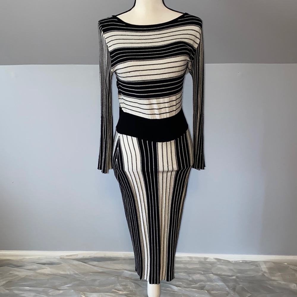 New York & Company Woman's Medium Black Silver Stripe Knit Sweater Dress